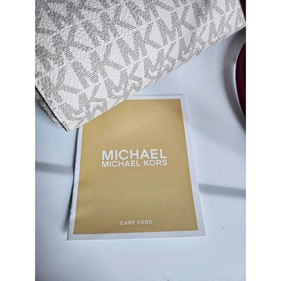 Michael kors crossbody - Picture 10 of 10